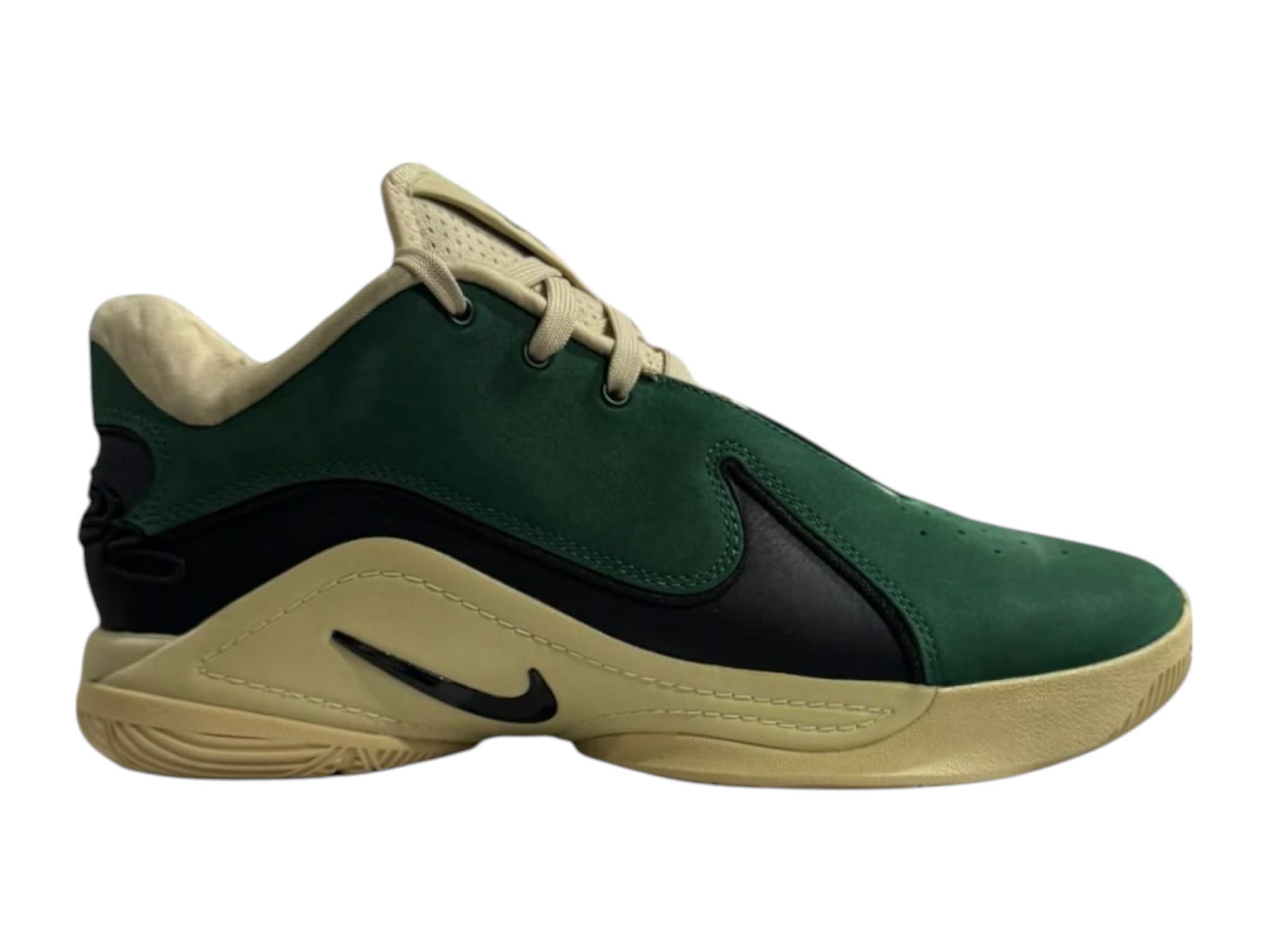 Nike LeBron 22 SVSM PE Away